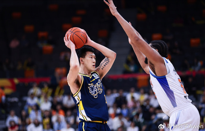 杜润旺状态低迷成广东男篮隐患 伤病影响引球迷