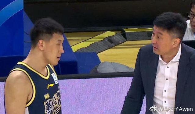 杜润旺状态低迷成广东男篮隐患 伤病影响引球迷